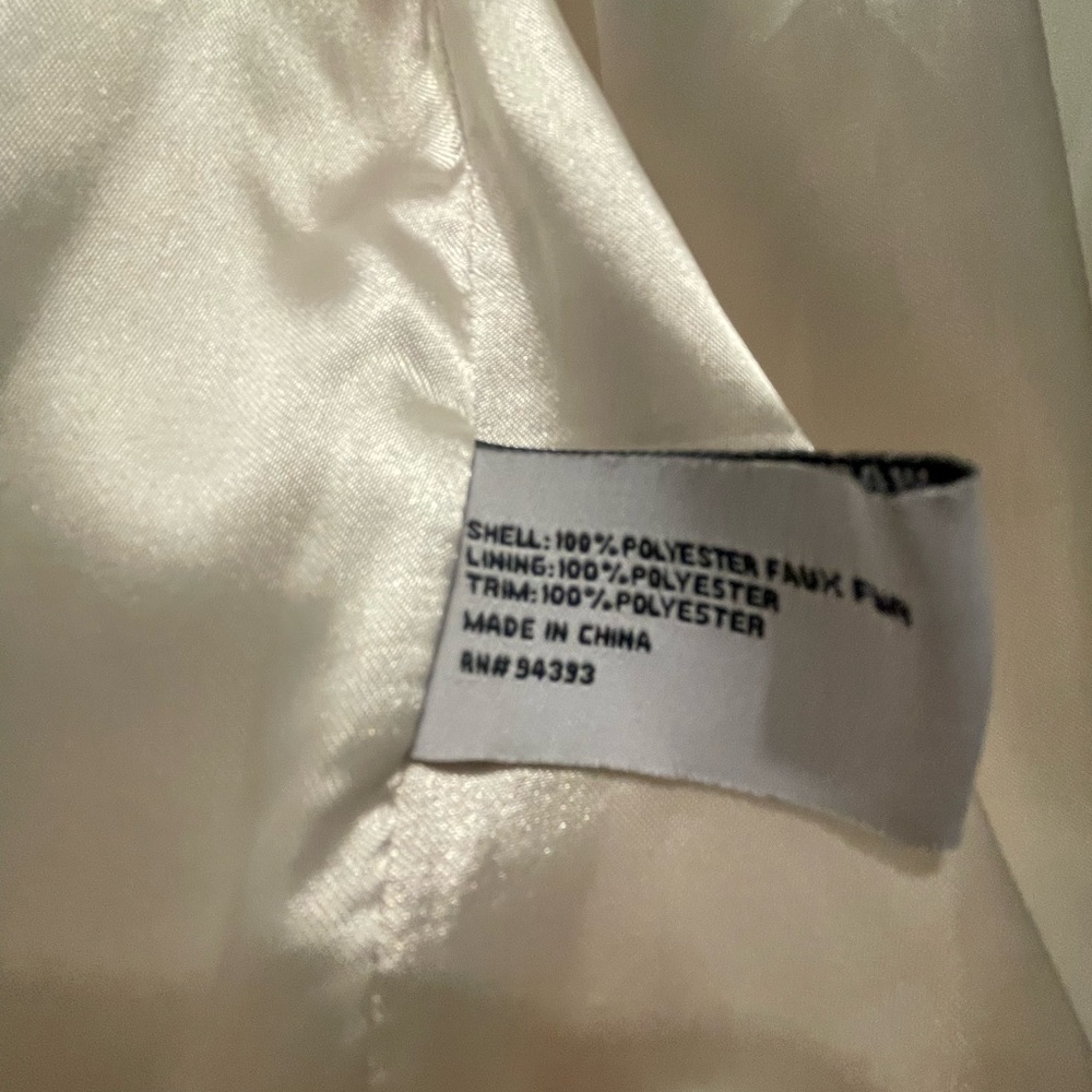 CoffeeShop Teddy Jacket - Picture 6 of 6